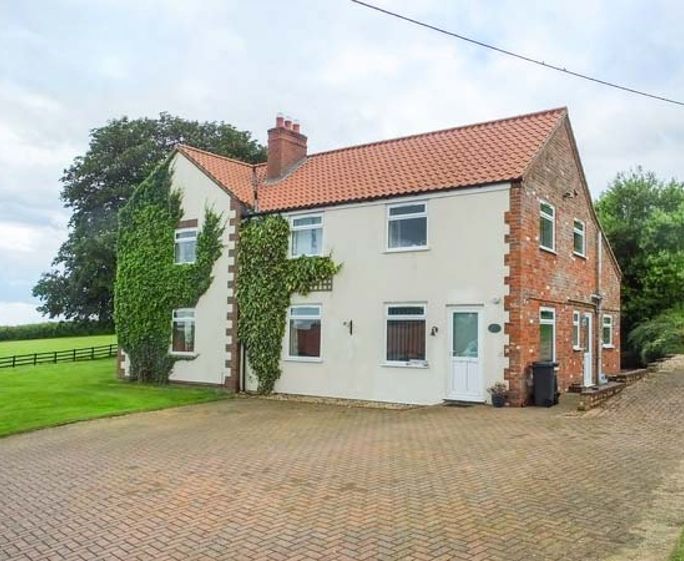 Flintwood Farmhouse