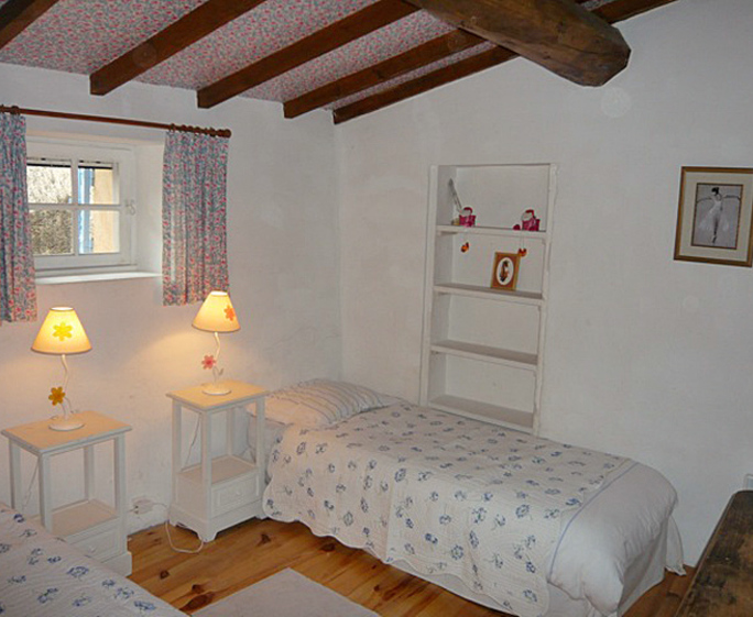 quaint saignon cottage s115335 saignon provence alpes cote d