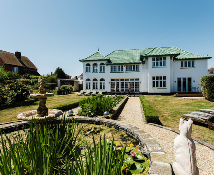 Charleston House, Charleston House, Shanklin, England Snaptrip