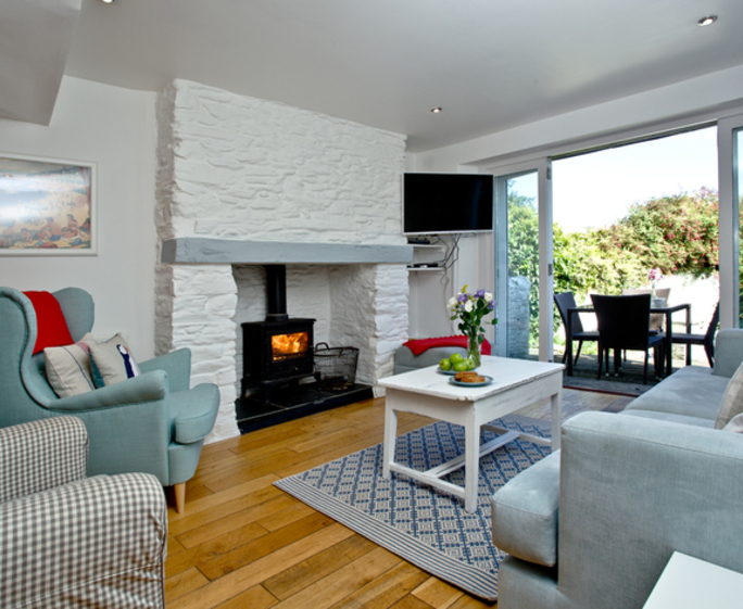 2 Rose Cottages
