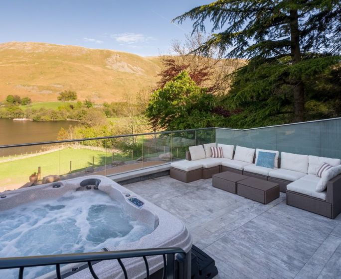 Waternook, Ullswater, The Lake District Take a virtual tour of Waternook