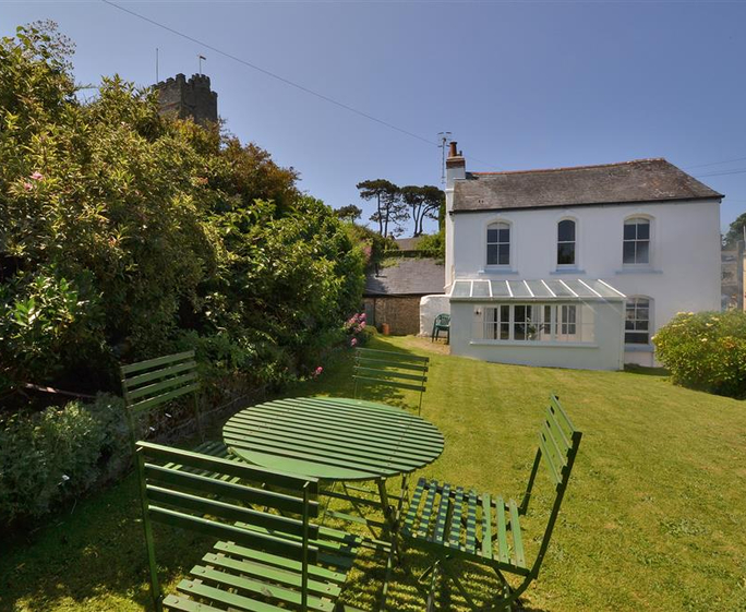 Britannia Cottage