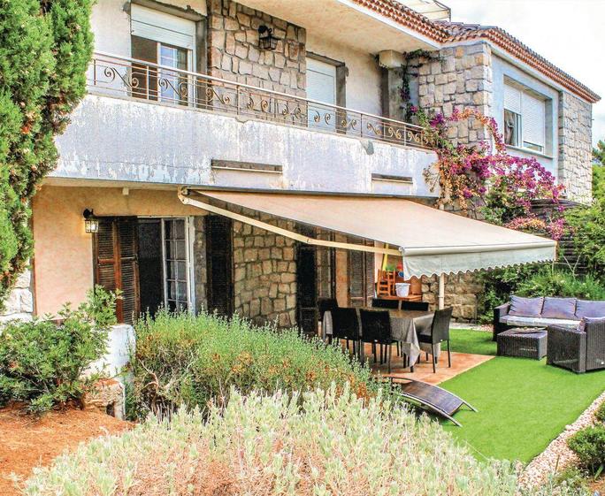 Appartement de Jardin Exterior | Appartement de Jardin, Pietrosella