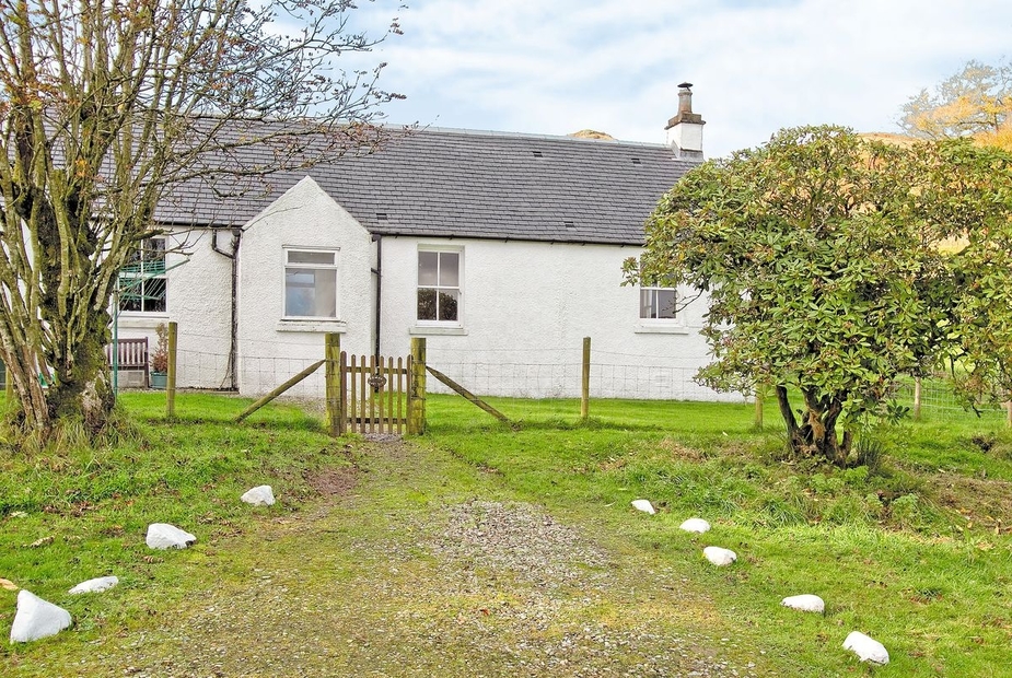 Mrs Rowan S Cottage Mrs Rowan S Cottage Ford Near Oban Last