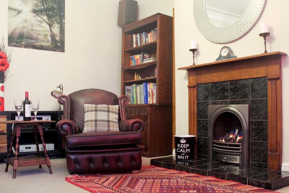 Turnstone Cosy living room with gas fire | Turnstone, Amble