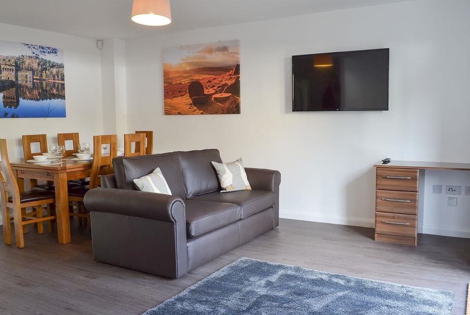 Doctors Gate - UK4119 Lounge with dining area | Shepley StreetDoctors Gate, Old Glossop, near Glossop