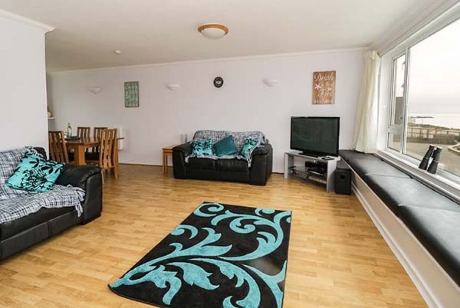Flat 1
