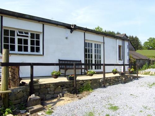 Llaeth Cottage