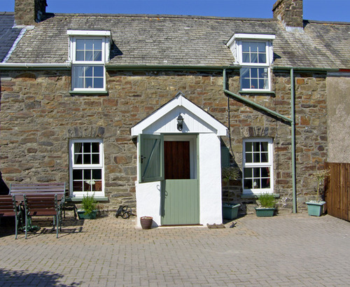 2 Beag Cottages