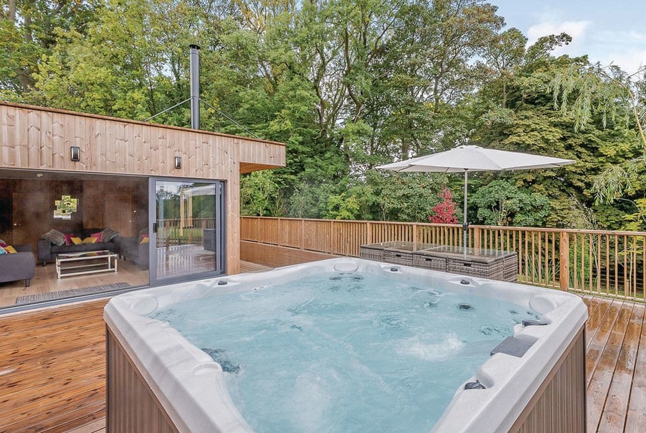 Meadow Lodge 4 Meadow Lodge 4 Henlle Nr Oswestry Last Minute