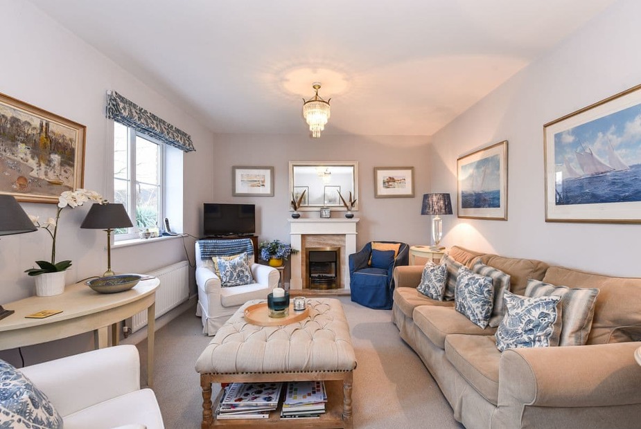 Admiralty House Living room | Admiralty House, Emsworth