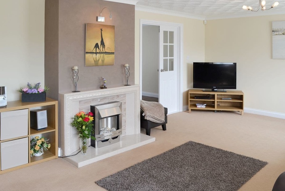 Lockley Welcoming living room | Lockley, Benllech. near Llangefni