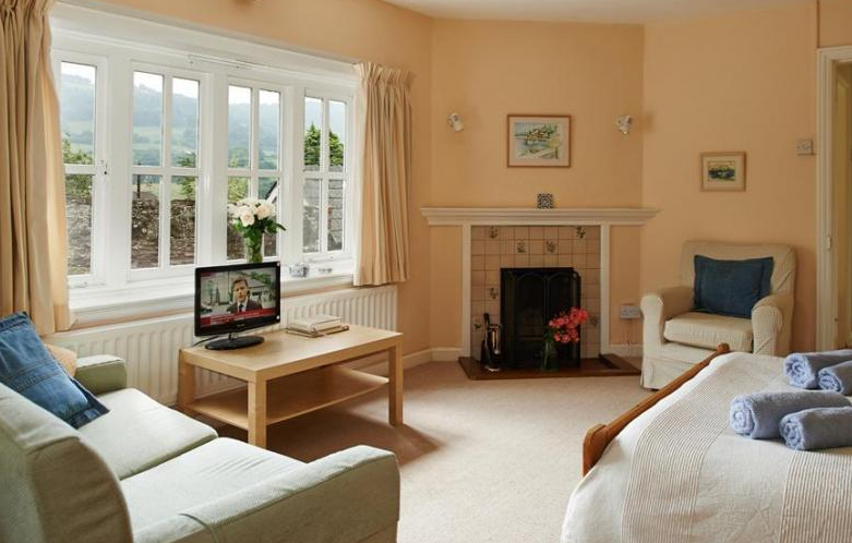 Beautiful Mother's Day cottages