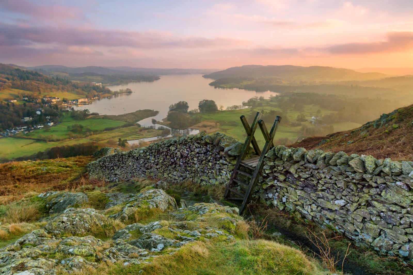 Last Minute  Self Catering in The  Lake District