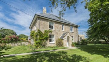 A feature image showing one of our luxury family Christmas breaks UK